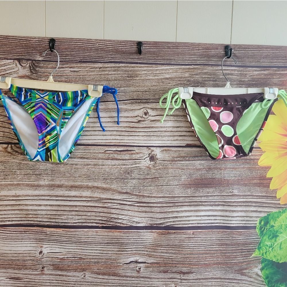 Since / Splits bikini Bottoms set of ( 2 ) medium NWT